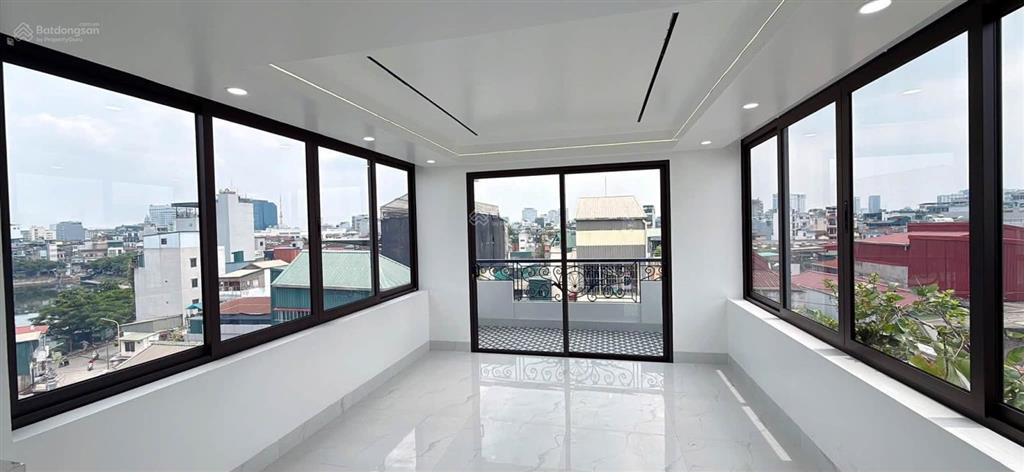 Bán nhà riêng 54m2, 17,5 tỷ tại hồ văn chương, phường văn chương, quận đống đa