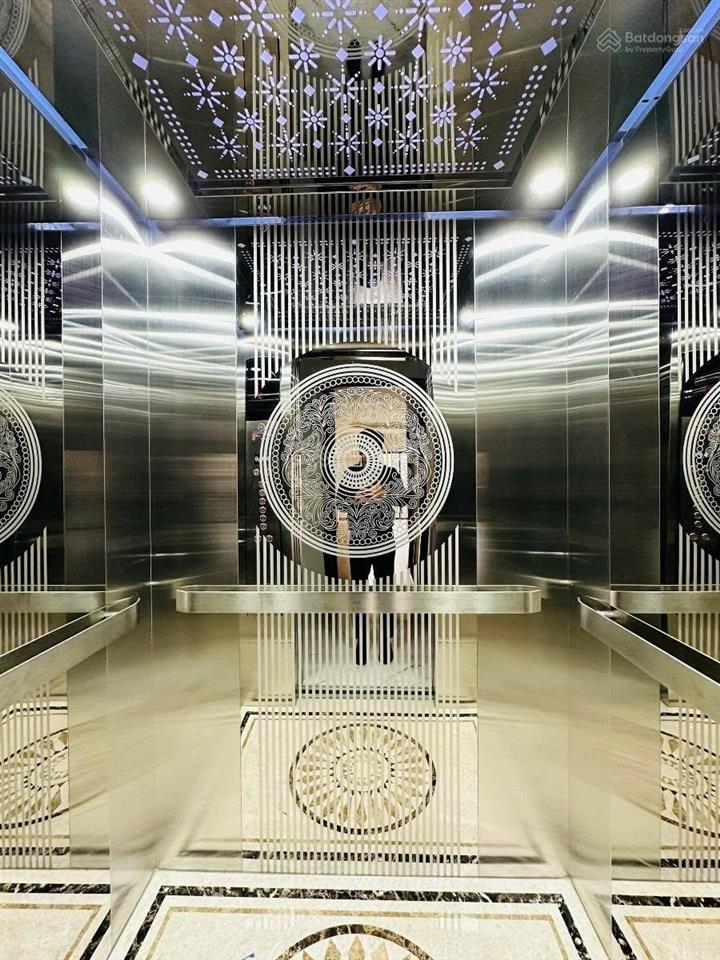 Bán nhà riêng tại trần quốc hoàn, 21,4 tỷ, 40m2, chính chủ, giá tốt