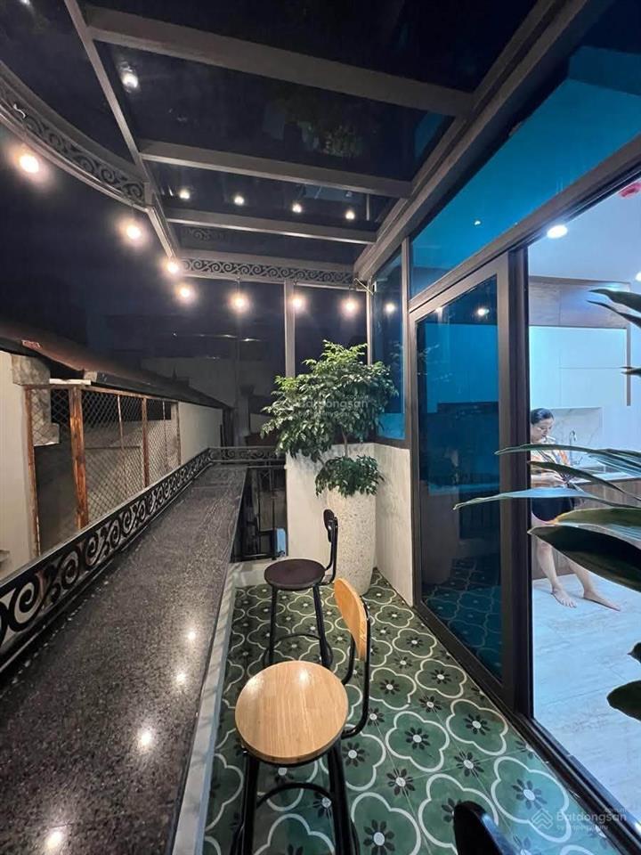 Siêu phẩm xây mới tây sơn 6 tầng thang máy ô tô đỗ cổng  đống đa full nội thất cao cấp