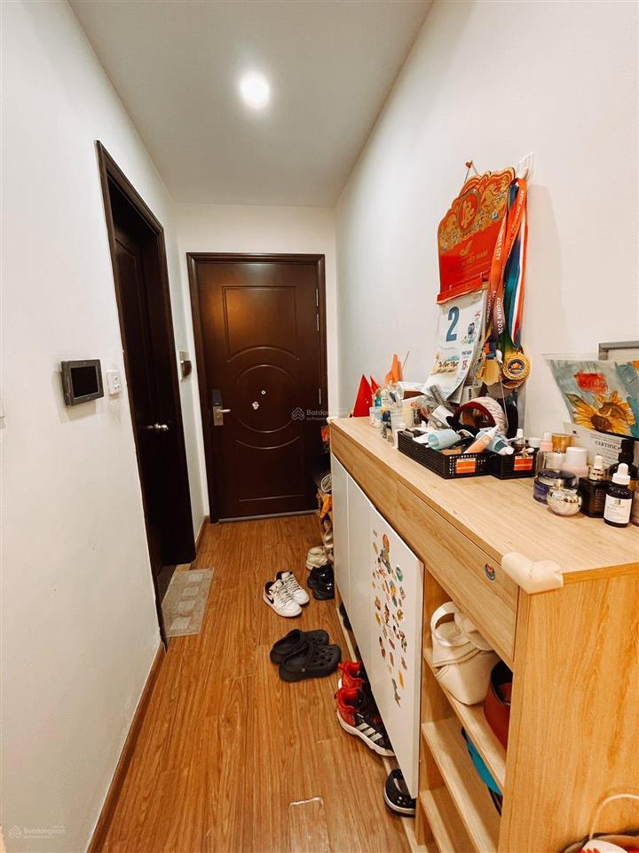 Bán căn hộ times city, tầng trung  16,2 tỷ, 126 m2, 3pn, 2wc, nội thất đầy đủ