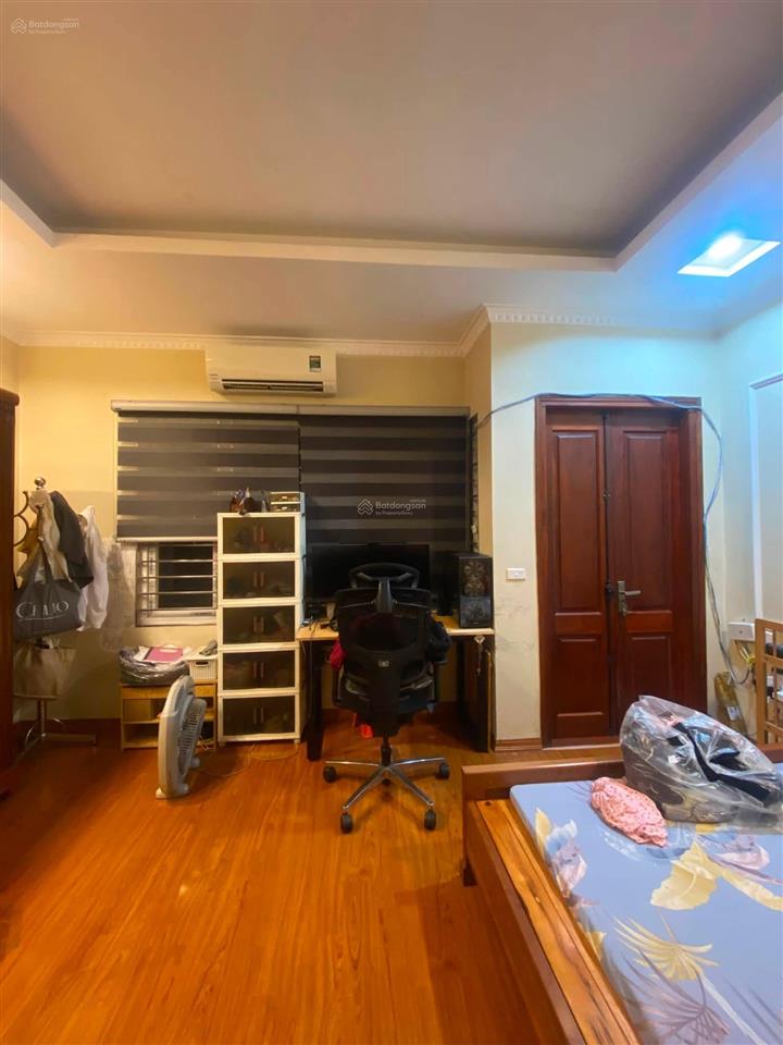 20m ra mặt phố võ chí công, 8,99 tỷ, 30m2
