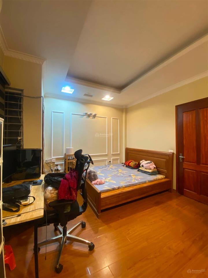 20m ra mặt phố võ chí công, 8,99 tỷ, 30m2