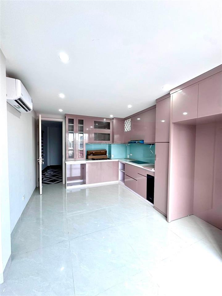 Trung tâm đống đa  nhà 2 thoáng gần phố  7 tầng thang máy  nhà mới ở luôn