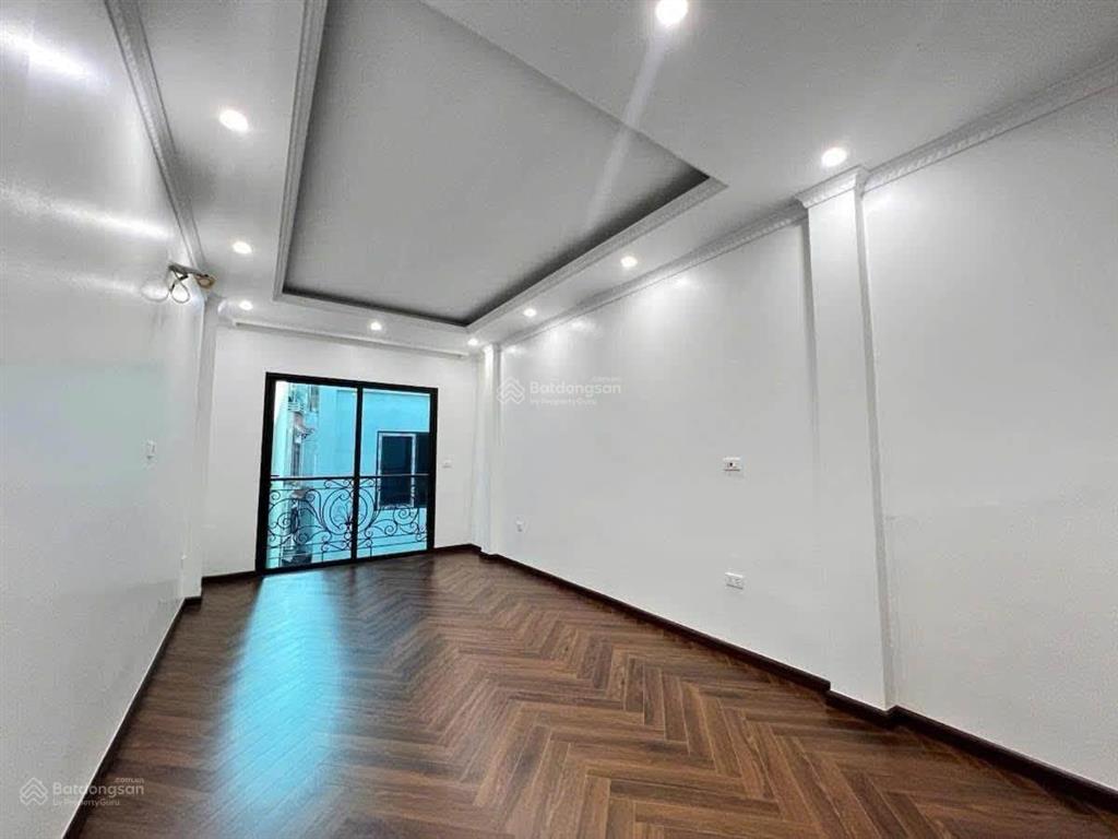 Phố vip hoàng mai định công thượng nhà mới king koong oto ngõ thông kinh doanh thang máy xịn