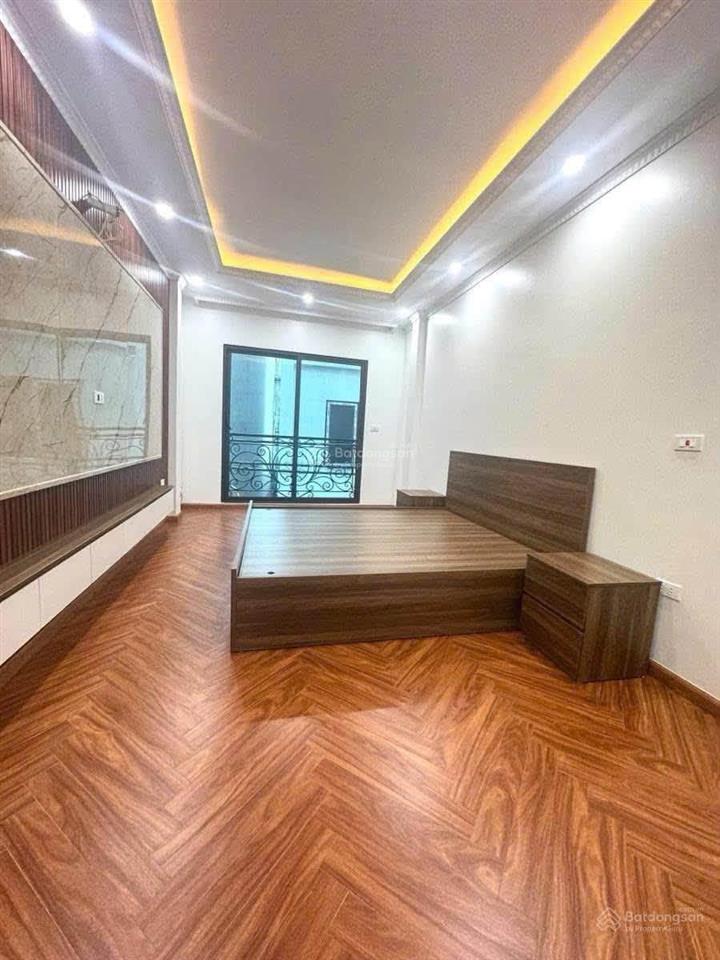 Phố vip hoàng mai định công thượng nhà mới king koong oto ngõ thông kinh doanh thang máy xịn