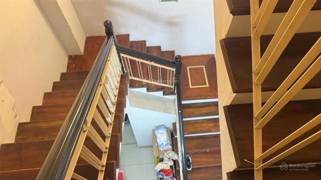 Đường láng đống đa nhà dân xây chắc chắn vị trí siêu đẹp sổ nở hậu ngõ thông