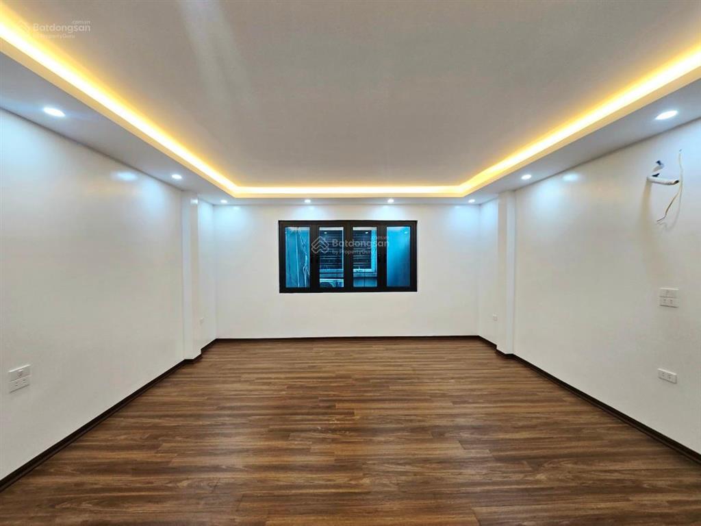 Chùa hà 3 bước ra ngõ  phân lô 6 tầng tháng máy nhà đẹp ở ngay
