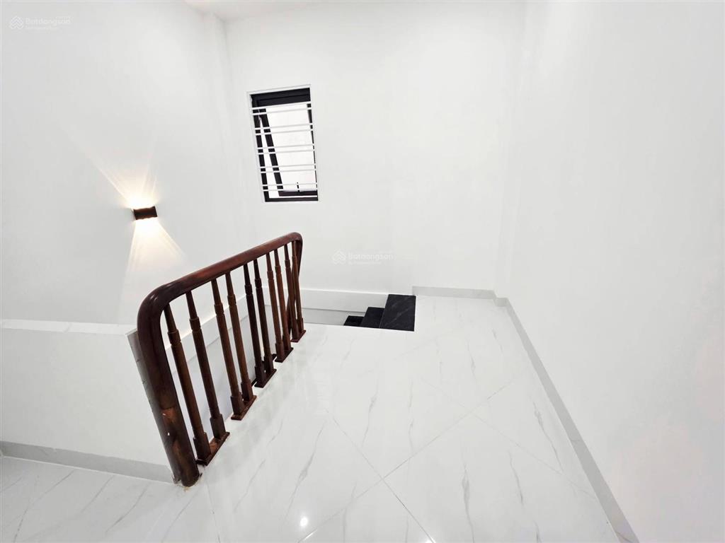 Nhà đẹp quận đống đa, ngõ thông 2 thoáng  chủ nhà là kiến trúc sư  tặng full nội thất