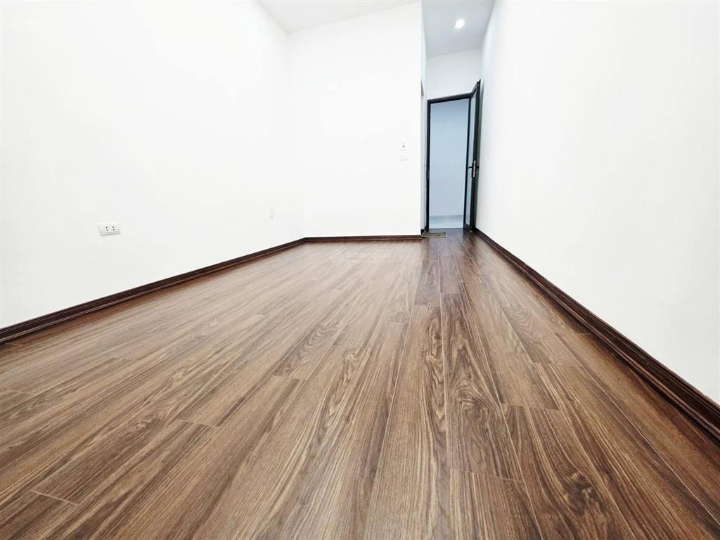 Nhà đẹp quận đống đa, ngõ thông 2 thoáng  chủ nhà là kiến trúc sư  tặng full nội thất