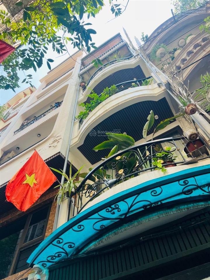 Thái hà  phân lô  không quy hoạch  ô tô 4 chỗ đỗ cửa  nhà đẹp ở ngay  full nội thất