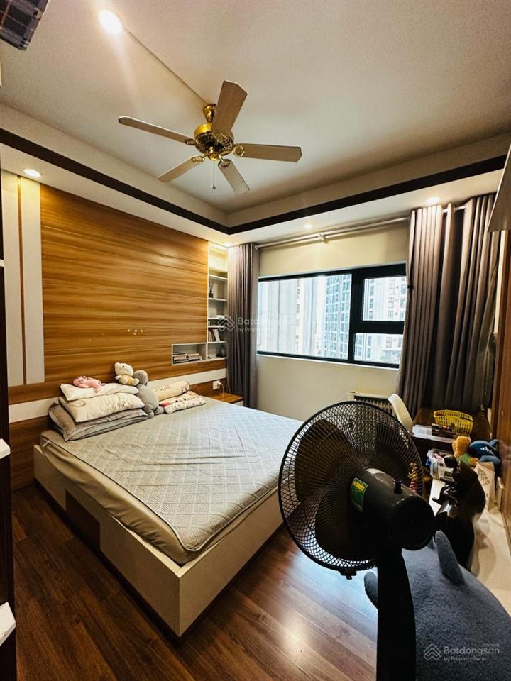Mỹ đình  chủ nhà để lại toàn bộ nội thất như hình  full nội thất cao cấp