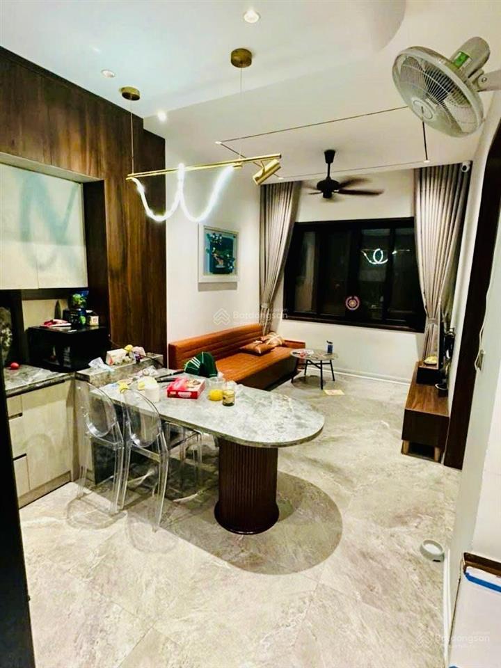 Khâm thiên  nhà đẹp  ô chờ thang máy  nội thất nhập khẩu xịn sò