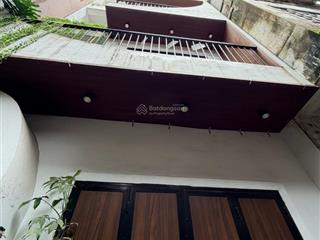 Khâm thiên  nhà đẹp  ô chờ thang máy  nội thất nhập khẩu xịn sò
