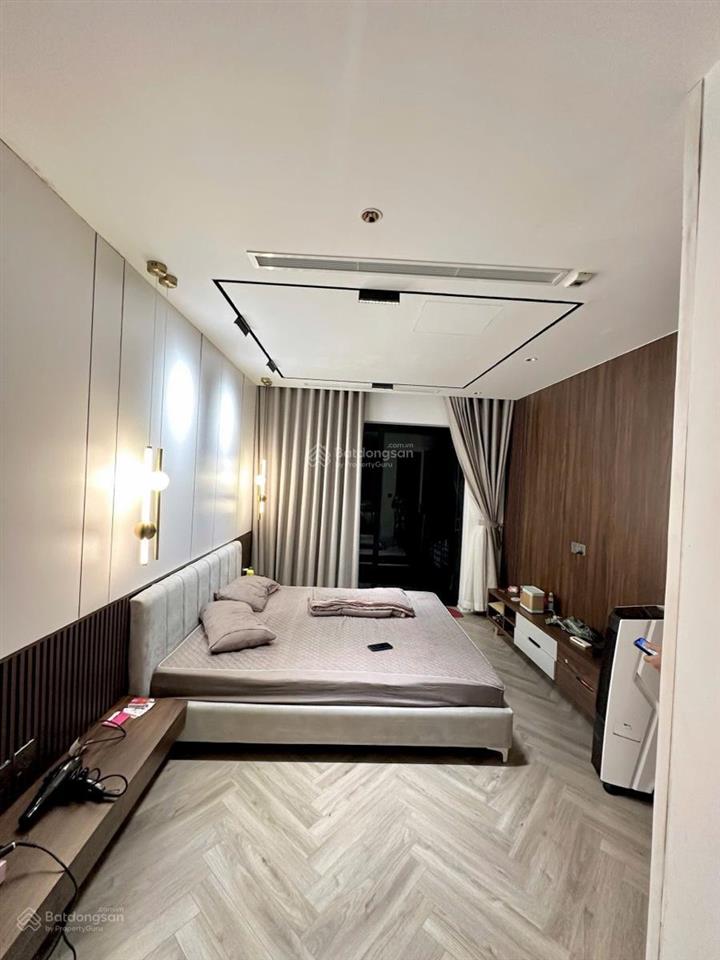 Khâm thiên  nhà đẹp  ô chờ thang máy  nội thất nhập khẩu xịn sò