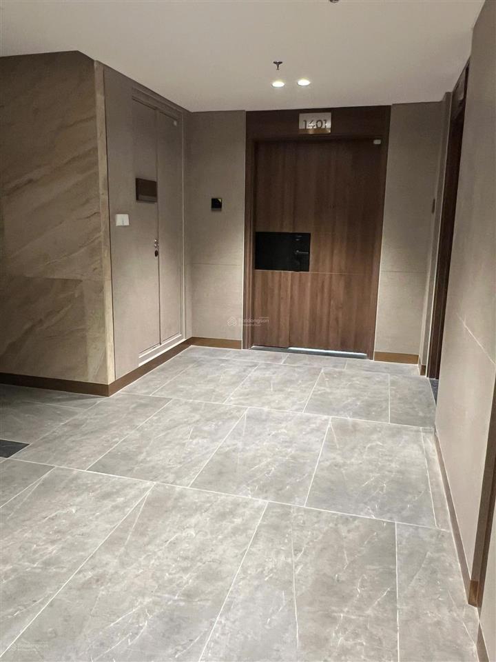 Chính chủ bán gấp căn hộ 14.04, 2pn, 90m2,giá cạnh tranh nhất thị trường,đã có sổ, tại kiều by kita