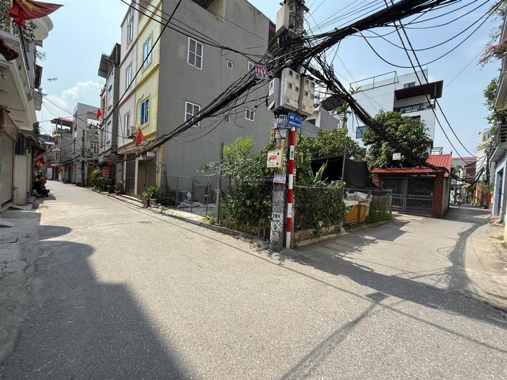 Bán đất nguyễn lam 105m² , mt 6m ôtô tránh giá chào 15,8 tỷ có tl .