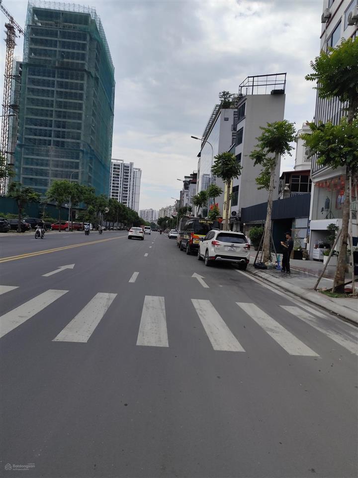 Bán đất nguyễn lam 105m² , mt 6m ôtô tránh giá chào 15,8 tỷ có tl .