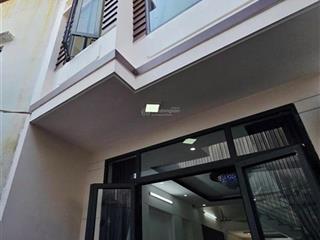 Bán nhà riêng tại tôn đản, 3,75 tỷ, 50m2, 3pn, 3wc, pháp lý đầy đủ