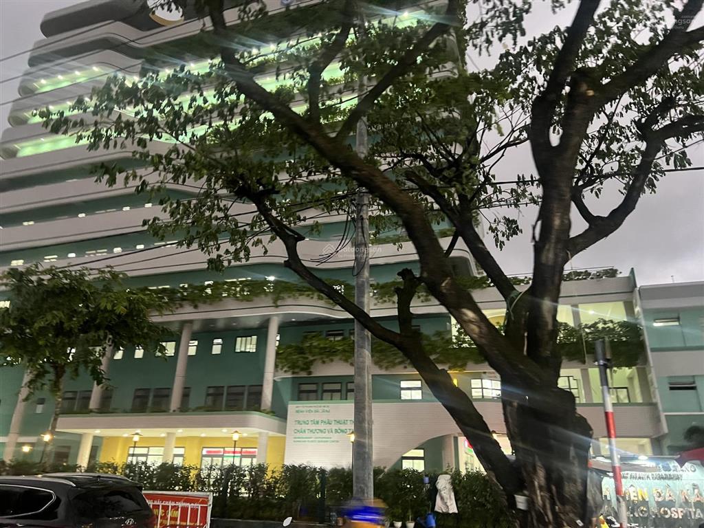 Hạ giá sâu  bán nhanh nhà 3 tầng  231,2m2  ngang 10m  mt quang trung  trung tâm của trung tâm