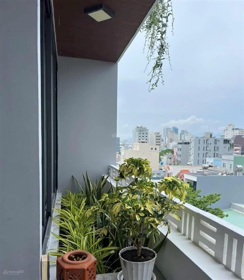 Toà căn hộ 8 tầng  đường 11m5 view biển mỹ khê  102m²  ngang 6m  33,x tỷ