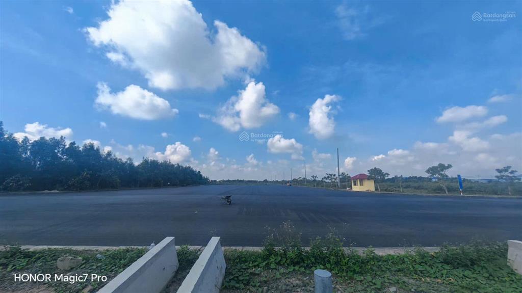 Đất nền sổ hồng riêng liền kề vinhomes hóc môn ( 0704 571 ***)