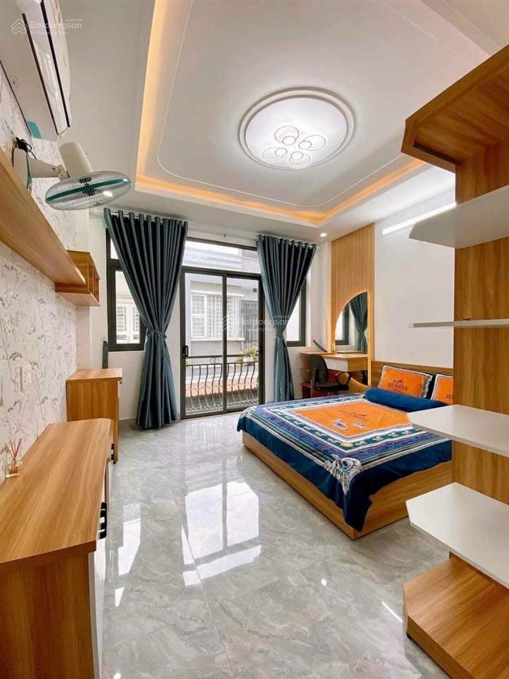 Kẹt tiền bán gấp nhà hxh bình trị đông, 72m2, 4 tầng btct, gần khu tên lửa, aeon mall, hẻm rộng 6m.