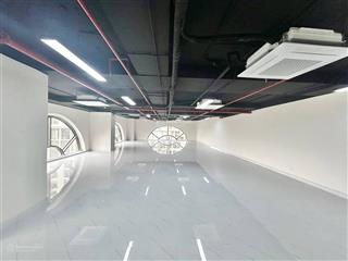 Cho thuê văn phòng thuộc tầng 4 khối đế tòa housinco premium 288 nguyễn xiển  hà nội