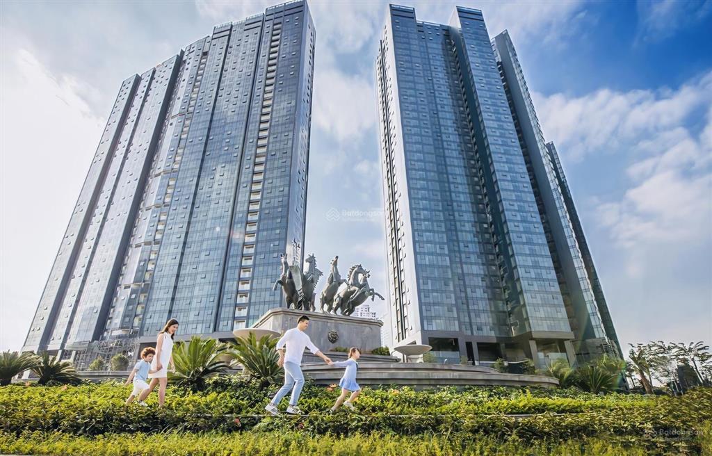 Cần bán căn 3pn 2vs tòa s34 sunshine city. full đồ. sẵn sổ lâu dài. giá hơn 8 tỷ bao phi