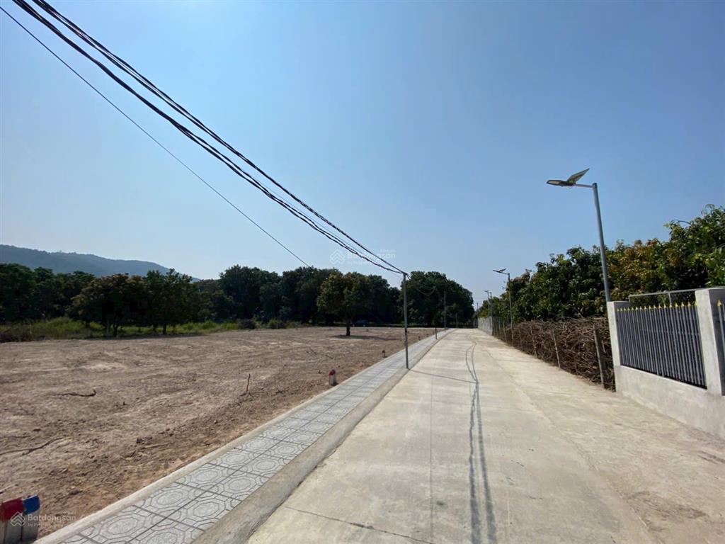 Bán đất nằm giữa 4 siêu đô thị của tập đoàn vingroup