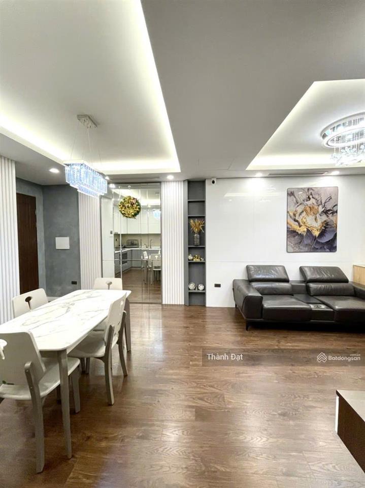 Chính chủ cần bán cắt lỗ căn 2pn 83m2 tầng 18, full nội thất chung cư 6th elenment tây hồ