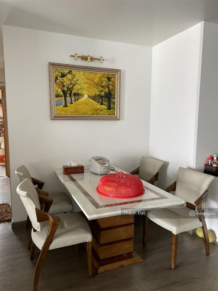 Cần cho thuê căn góc 3pn dt125m2 full đồ tầng trung đẹp , chung cư flc 265 cầu giấy