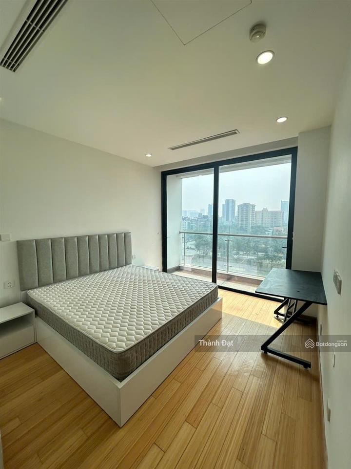 Chính chủ chuyển mặt đất cần bán cắt lỗ ch 3pn 108m2 chung cư the zei