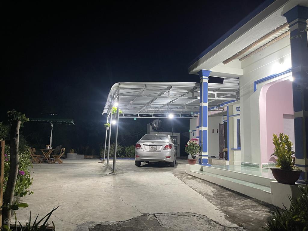 Bán đất tặng nhà đẹp. gần biển, gần sông