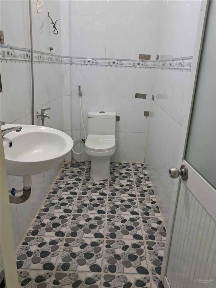 Bán nhà 3 tầng vị trí đẹp, tiện ích đầy đủ  đường lý thái tổ  phường nguyễn văn cừ (quy nhơn nam)
