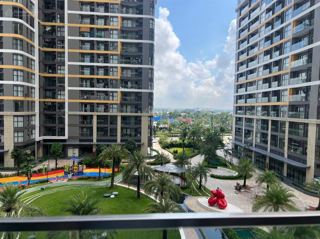 Bán căn hộ studio the beverly (be) vinhomes grand park, đầy đủ nội thất, view nội khu, chỉ 2ty290