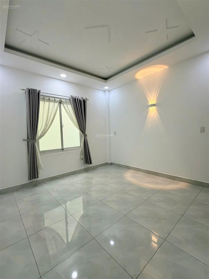 Chính chủ cho thuê nhà nguyên căn làm văn phòng ở gđ khu đồng bộ hẻm sát mặt tiền hoàng bật đạt