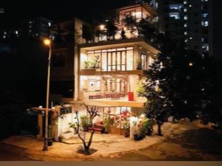 Biệt thự góc 2 mặt tiền, quận 2  cách lakeview city 400m  cách global city chỉ 700m  32 tỷ