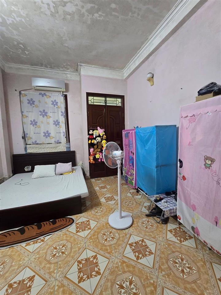 Siêu hiếm ! gần hồ văn chương, ngõ 3 gác, siêu thoáng, dân xây chắc chắc, ở ngay, 35m2x3