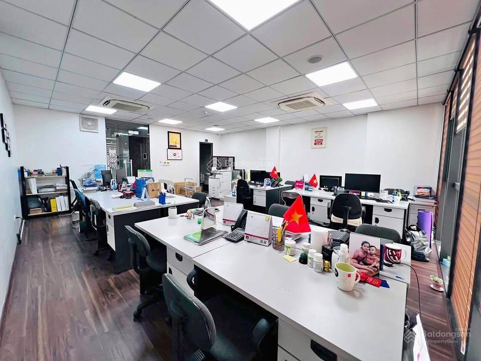 Biệt thự mặt ngõ 283 đội cấn, ô tô tránh, vỉa hè rộng, sát phố, 110m2x5 tầng, mt 7,5m giá 40 tỷ