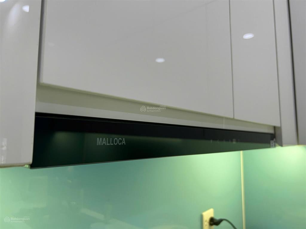 Tôi chính chủ bán căn hộ 2pn 2wc tầng cao view pháo hoa tô hiệu.
