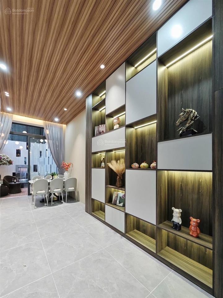 Bán nhà riêng, đường nguyễn hoàng, 8,35 tỷ, 81 m2, giá cực chất hot!
