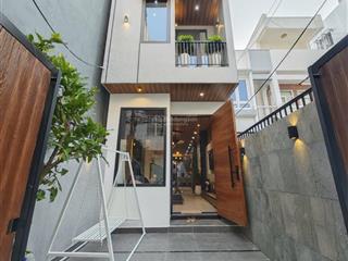 Bán nhà riêng, đường nguyễn hoàng, 8,35 tỷ, 81 m2, giá cực chất hot!