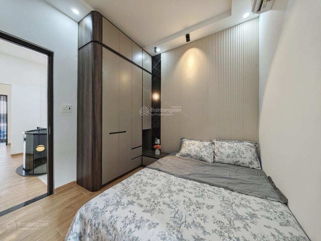 Bán nhà riêng, đường nguyễn hoàng, 8,35 tỷ, 81 m2, giá cực chất hot!