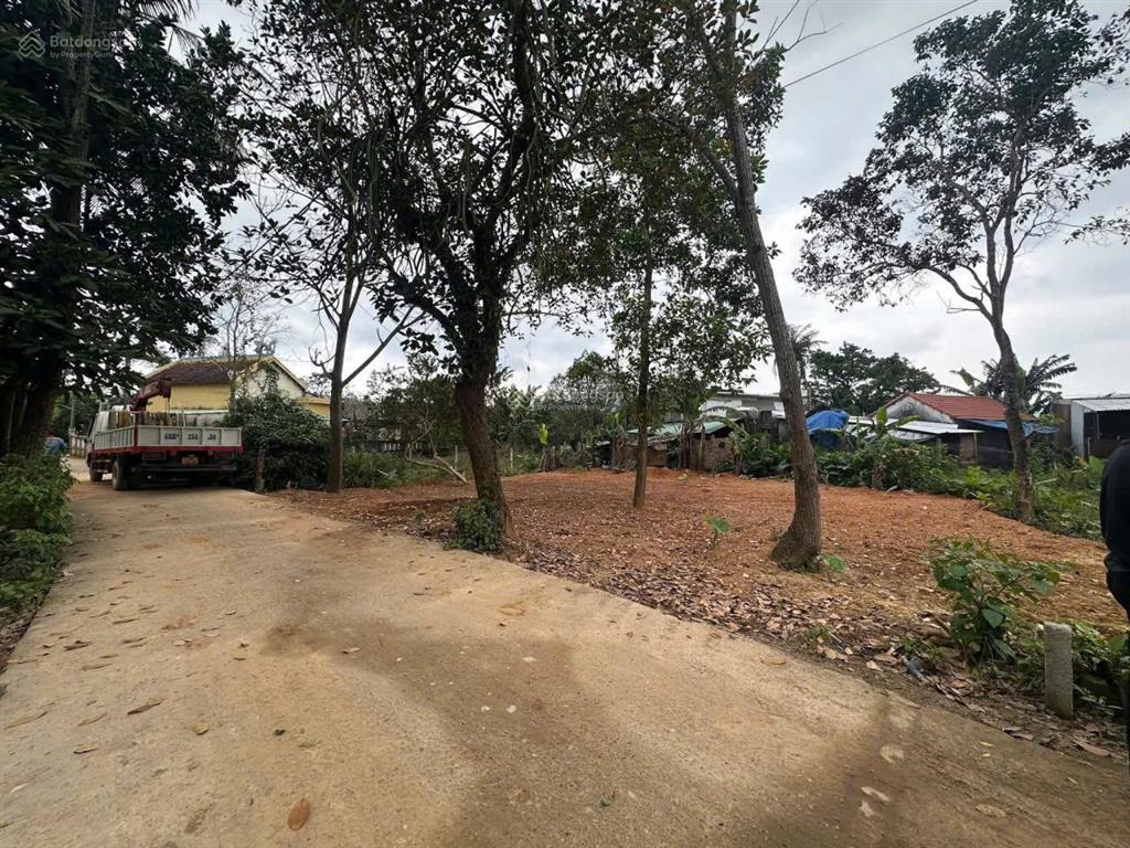 Bán lô đất thôn xuân phú, xã hòa sơn. dt 125m2