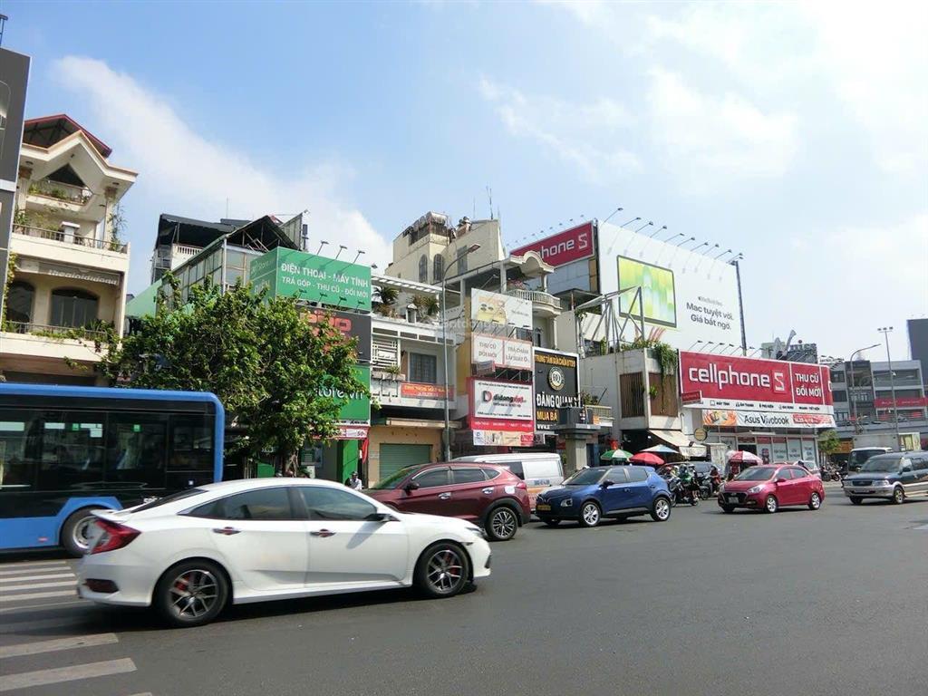 Bán gấp nhà đẹp, lạc long quân, hẻm ô tô tránh, 100m2, 5x20, 4 tầng bê tông cốt thép 9,9 tỷ.