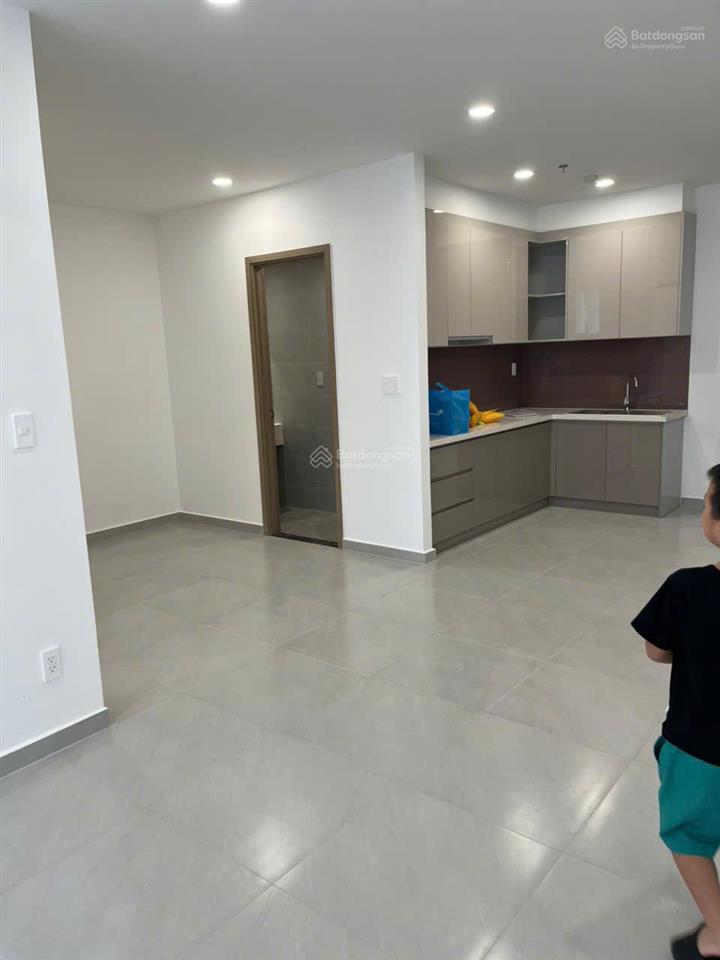 Cần tiền bán gấp căn hộ sân vườn diện tích 80m2 giá 3,8 tỷ sổ hồng sãn công chứng ngay