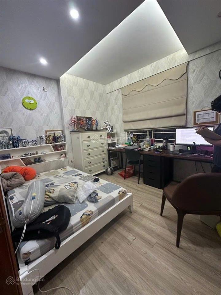 Bán căn góc 3 ngủ n04b1 thành thái 83.4m2 nt full, giá 9.5 tỷ (chuẩn giá  có tl)