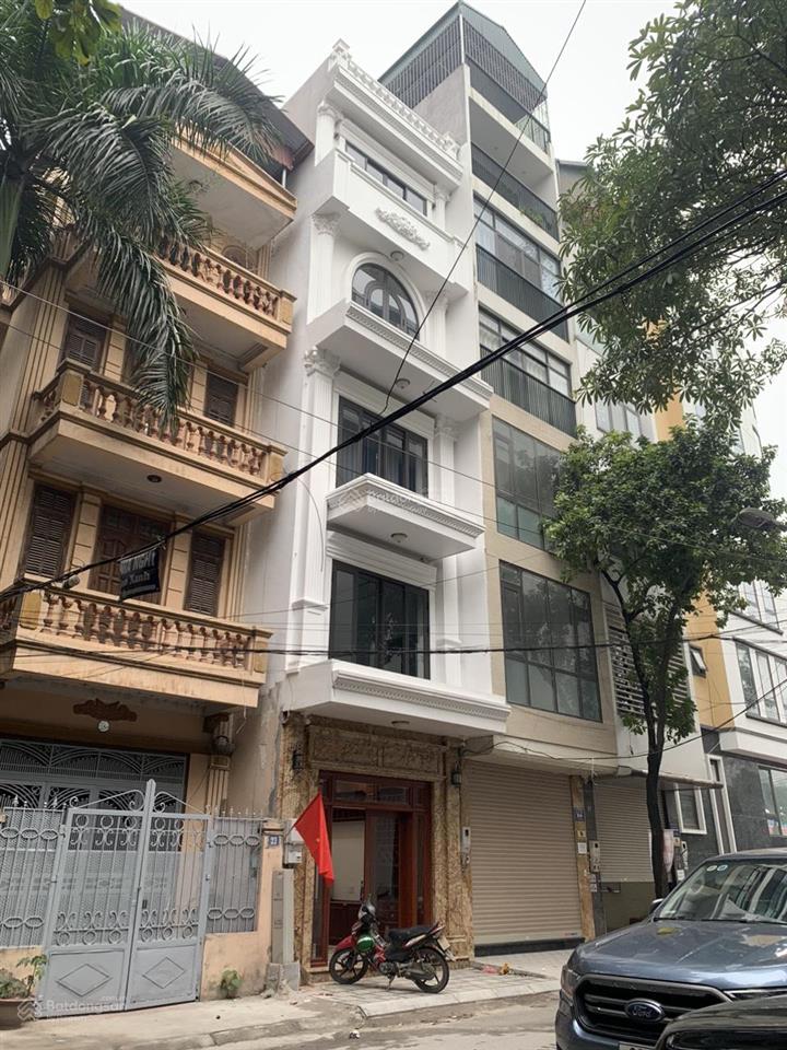 Chính chủ bán nhà phố trung kính đôi 36m2, 2 thoáng, vỉa hè 2 bên, kinh doanh sầm uất giá 13,8 tỷ.