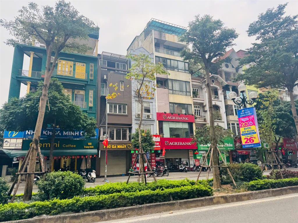 Chính chủ bán nhà phố trung kính đôi 36m2, 2 thoáng, vỉa hè 2 bên, kinh doanh sầm uất giá 13,8 tỷ.