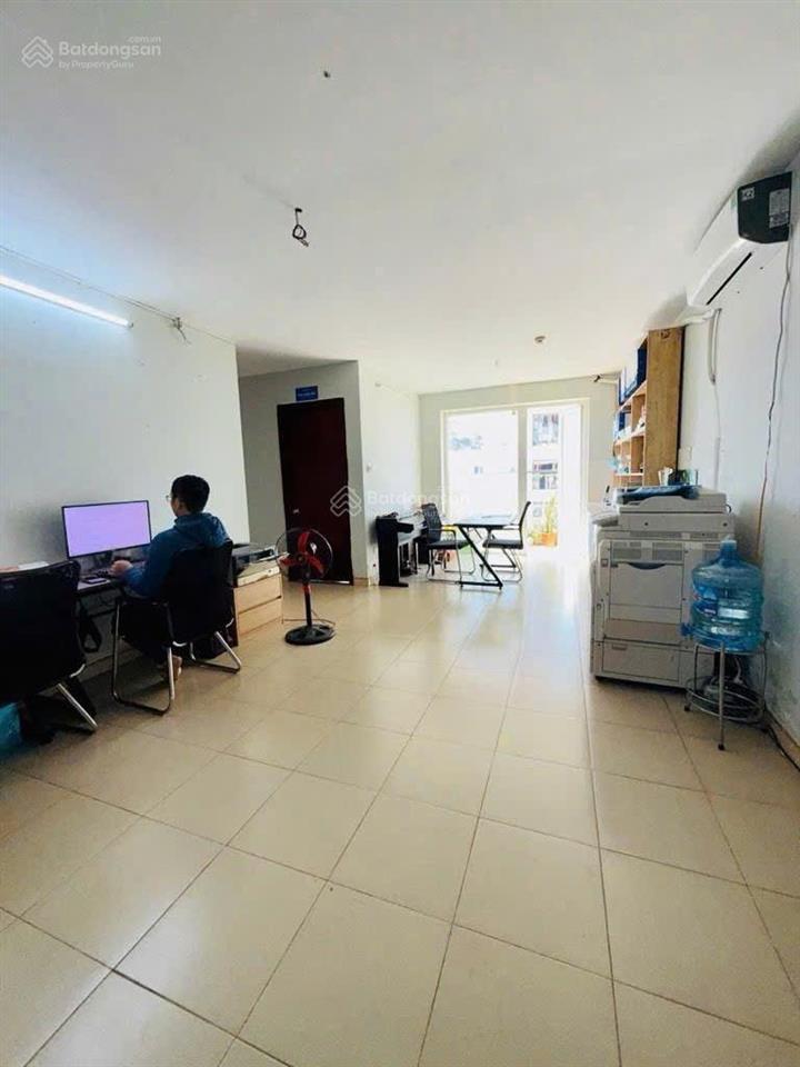 Bán căn 2n2w  17t1 vinaconex 3 nội thất cơ bản, bc tn 70m2 giá 5,55 tỷ, chuẩn giá có tl